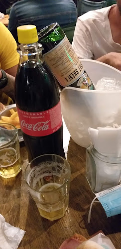 Opinii despre 𝒱𝒾𝒹𝑜́𝓃 – ʙᴀʀ [Cerro de las Rosas] în Córdoba - Gastronomía y hostelería