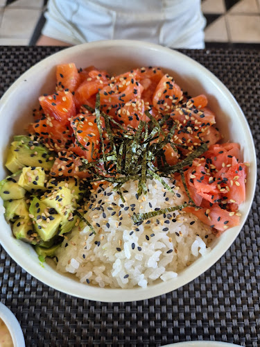 Nómades Sushi Bar & Restaurante Gourmet - Gastronomía y hostelería