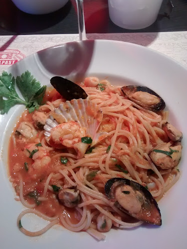 J. de Dellepiane 1050, B2804 Campana, Provincia de Buenos Aires