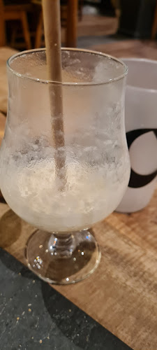 Opinii despre Casa Hulpe - Café de Especialidad în Puerto Madryn - Gastronomía y hostelería