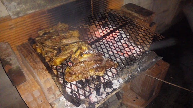 Opinii despre HUGO'S în Campana - Gastronomía y hostelería