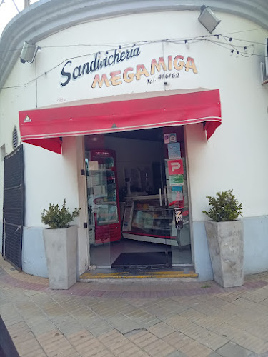 Sandwichería y fiambrería Mega Miga