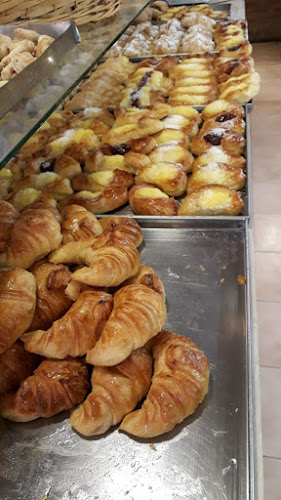 Comentarii opinii despre Dulce Luna - Panaderia