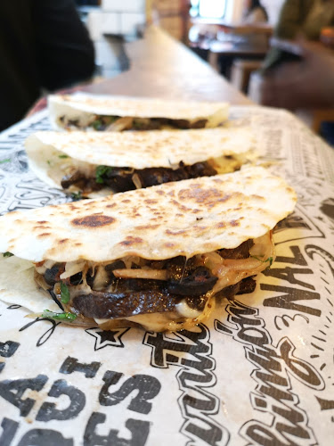 El Mexicano Tacos & Burritos