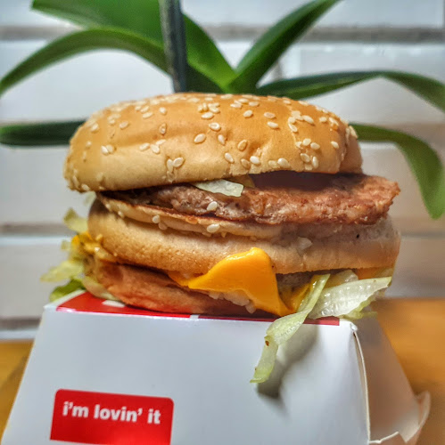 Plaza Vea Súper, 2201, Av. Arequipa 2250, Lince 15046, Perú