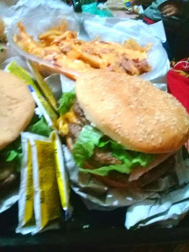 Opinii despre Heladeria&Hamburgueseria 2.5 în GNR - Gastronomía y hostelería