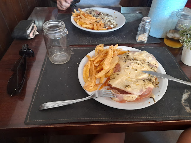 Opinii despre La Falsa Escuadra în Entre Ríos - Gastronomía y hostelería