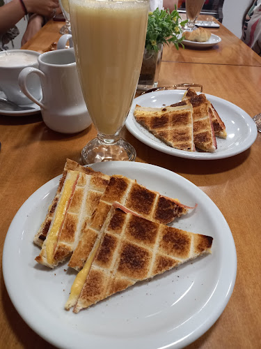 Comentarii opinii despre Momentos