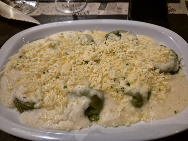 Pavarotti Restaurante Bodega - Gastronomía y hostelería