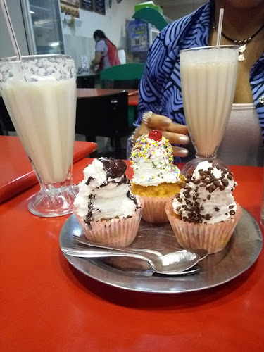 Comentarii opinii despre Frutillita helados/ cafe/ panaderia