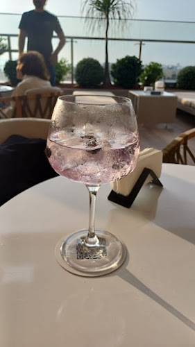 Mal. 28 de Julio 385, Miraflores 15074, Perú