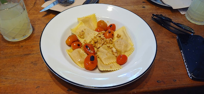 Sáenz Peña 1400, B1648 Tigre, Provincia de Buenos Aires