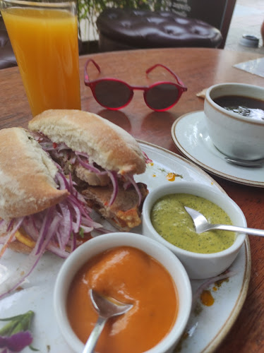 Comentarii opinii despre Intro Café Bar