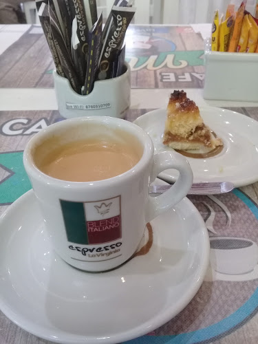 Comentarii opinii despre Café May