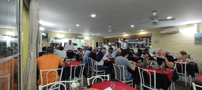 Av. Colón 2200, Alberdi, Enfermera Clermont 170, X5003DCS Córdoba