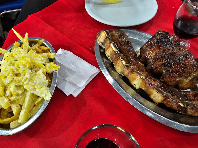 Av. Colón 2200, Alberdi, Enfermera Clermont 170, X5003DCS Córdoba