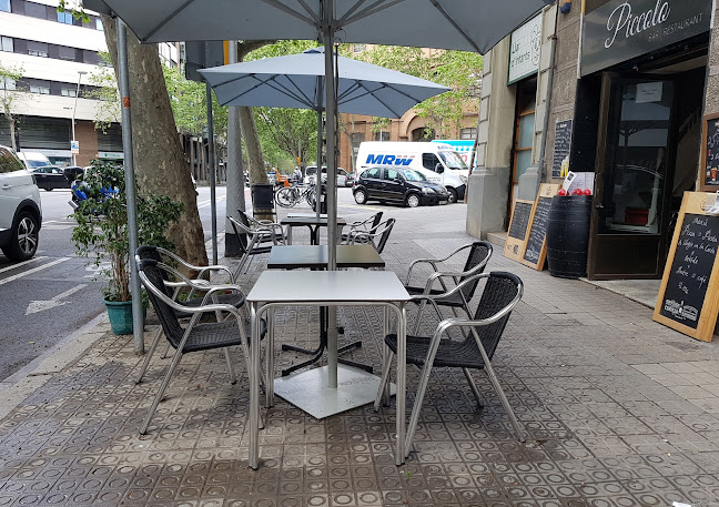 Piccolo Bar Restaurant - Gastronomía y hostelería