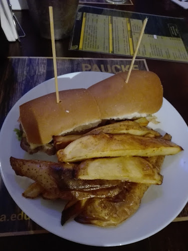 Paucke Restó - Gastronomía y hostelería