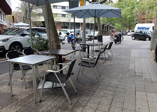 Comentarii opinii despre Piccolo Bar Restaurant