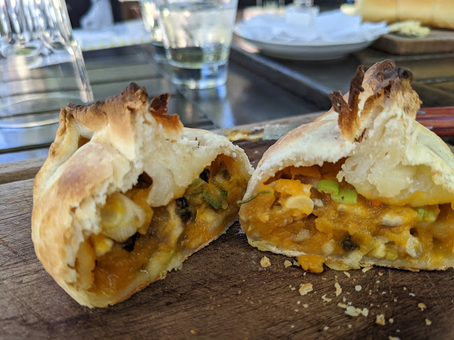 Comentarii opinii despre CUT Resto