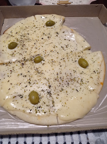 Opinii despre Tutti Pizza Estación Benegas în Godoy Cruz - Gastronomía y hostelería