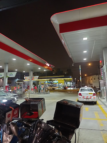 Gasolinera Aba Singer, Av. Simón Bolívar, Pueblo Libre 15084, Perú