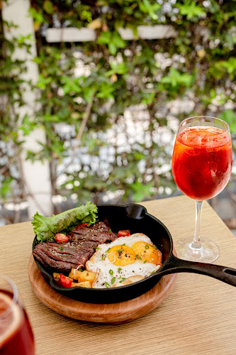 Av. Reducto 1290, Miraflores 15074, Perú