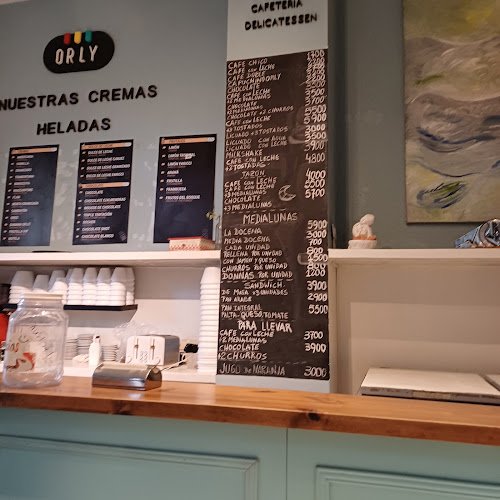 Opinii despre Orly Heladería and Cafetería în AAF - Gastronomía y hostelería