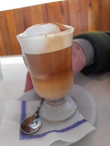 Comentarii opinii despre HYGGE