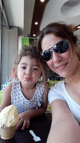 Comentarii opinii despre CR helados & café