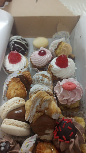 Opinii despre Panaderia La Internacional în San Nicolás de Los Arroyos - Gastronomía y hostelería