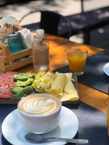 Comentarii opinii despre William Morris Bar