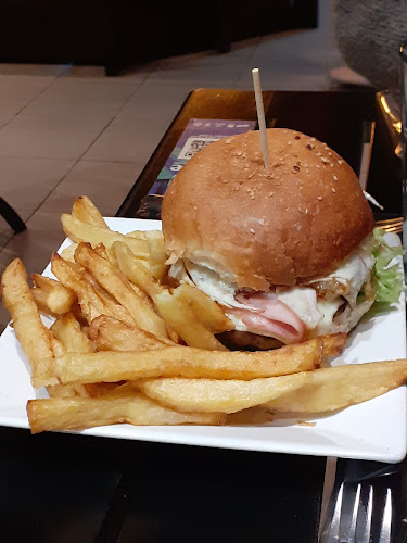 BODEGON DEL PUERTO - Gastronomía y hostelería