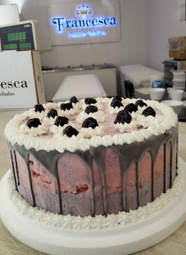 Opinii despre Francesca Cremas Heladas în Bahía Blanca - Gastronomía y hostelería