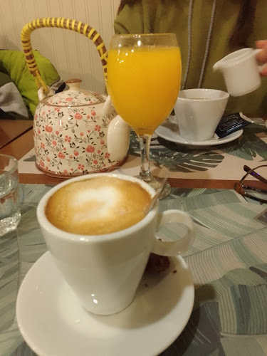 Av. Eva Perón 655, B1748 Gral. Rodríguez, Provincia de Buenos Aires