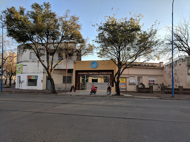 Leyendecker Panaderias - Gastronomía y hostelería