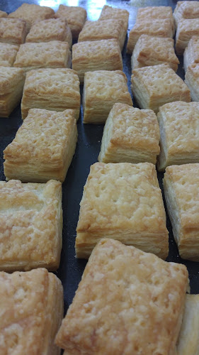 Valdez Panadería & Pastelería - Gastronomía y hostelería