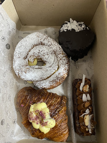 A. Rojas 38, B1842 Monte Grande, Provincia de Buenos Aires