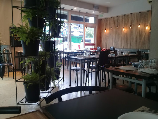 C. 20 esquina 27, B6600 Mercedes, Provincia de Buenos Aires