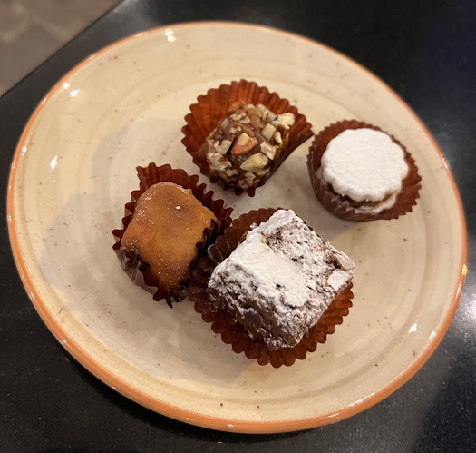 Casa Gourmet Cafetería & Pastelería - Gastronomía y hostelería