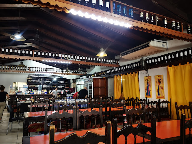 Carlos Paz Parrilla - Gastronomía y hostelería