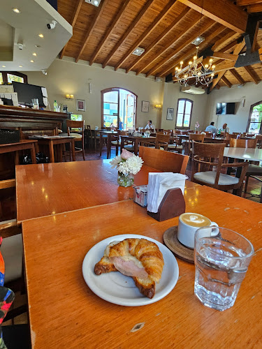 Comentarii opinii despre Café de la Patria