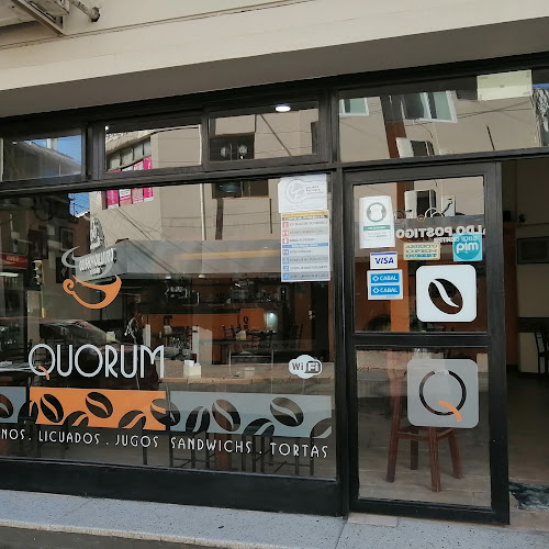 Comentarii opinii despre Quórum Confitería