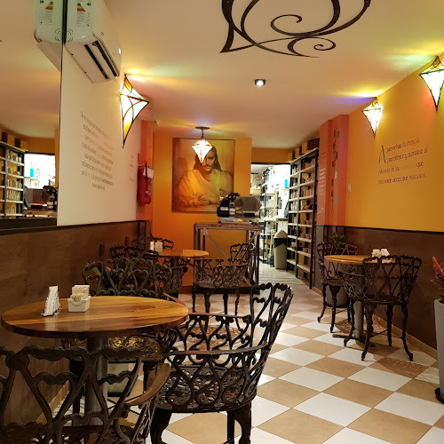 El Nazareno: Fábrica Familiar de Alfajores y Especialidades. - Gastronomía y hostelería