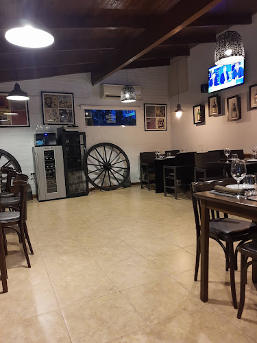 Mariano Reynal 2801, B8003FKA Bahía Blanca, Provincia de Buenos Aires