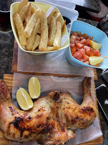 La Fonda del Pola, Galería La Dulce Cita, Moreno. - Gastronomía y hostelería