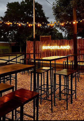 Burgerland Presidente Derqui