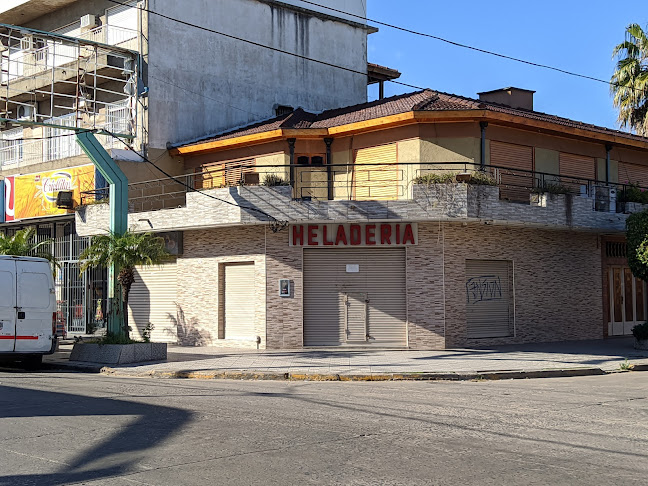 Pizzeria/Heladeria Crazy