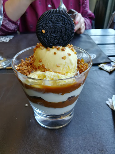 Pizza Zeta Parque Sarmiento Restaurante - Córdoba