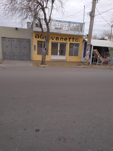 Comentarii opinii despre Giovanetto Lomos Pachatas & Pizzas